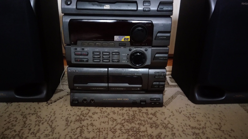 Wieża Sony MHC-690