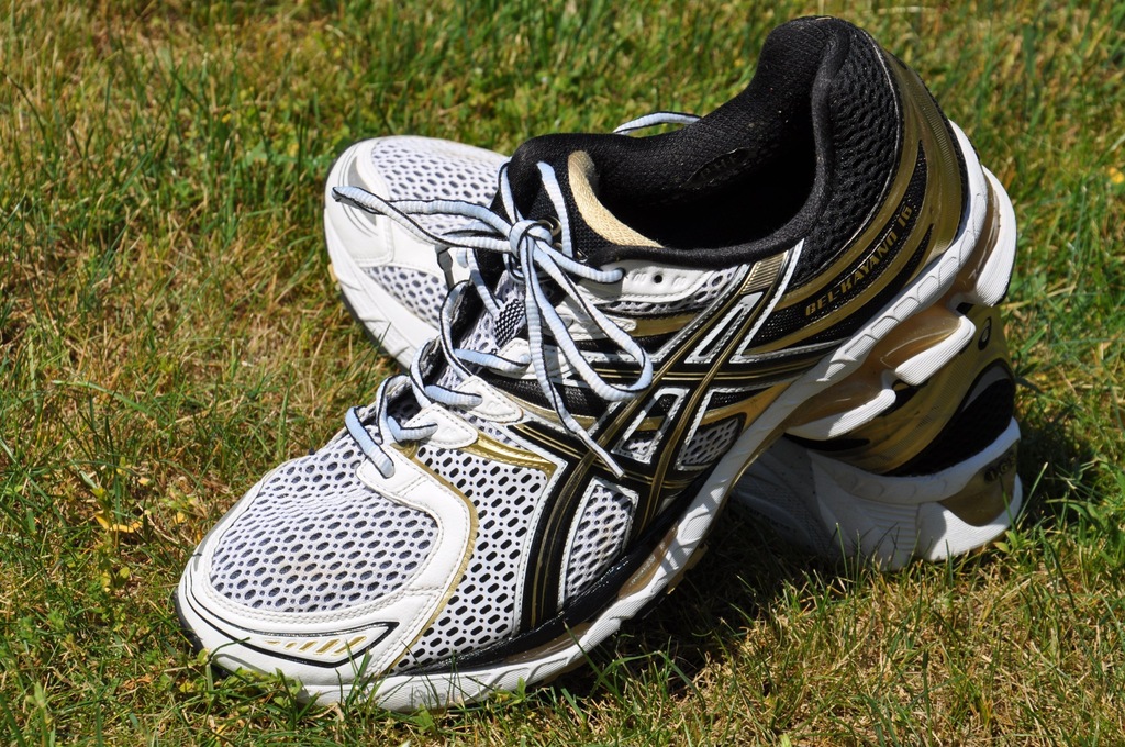 buty ASICS 46.5 stan idealny