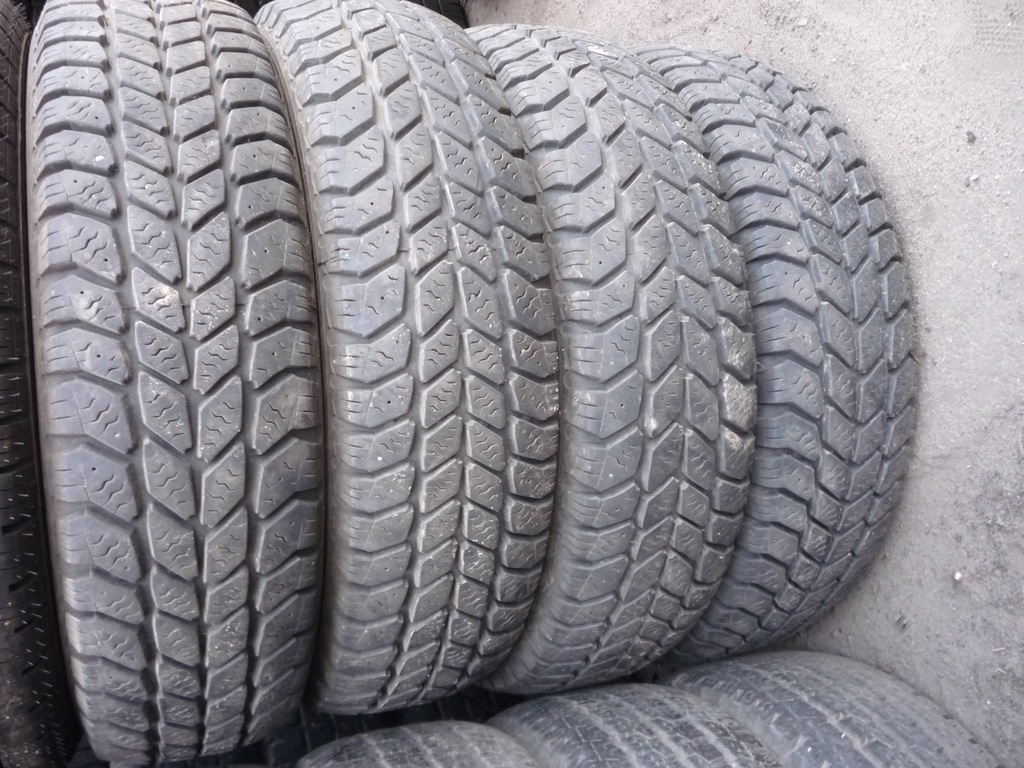 OPONY UŻYWANE 215/75r16C 235/65r16C 215/65r16C GD. - 6823054339 ...
