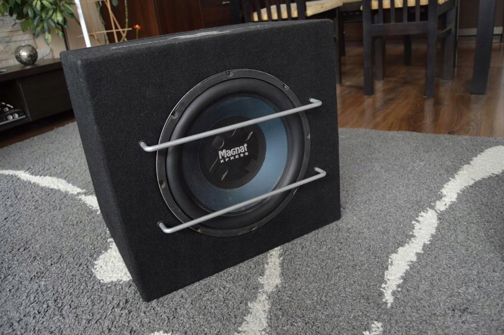 Subwoofer MAGNAT Xpress Reflex 112
