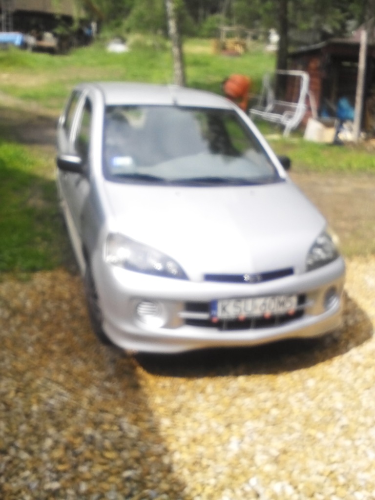 4x4 Daihatsu yrv 1.3