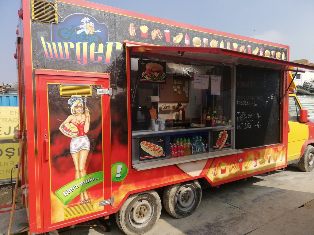Samochód gastronomiczny FOOD TRUCK