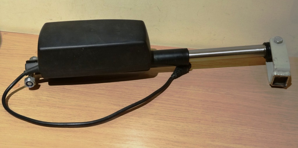 bosch ahp 24v motoreduktor silnik siłownik liniowy