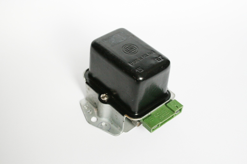REGULATOR NAPIĘCIA - FIAT 125p POLONEZ