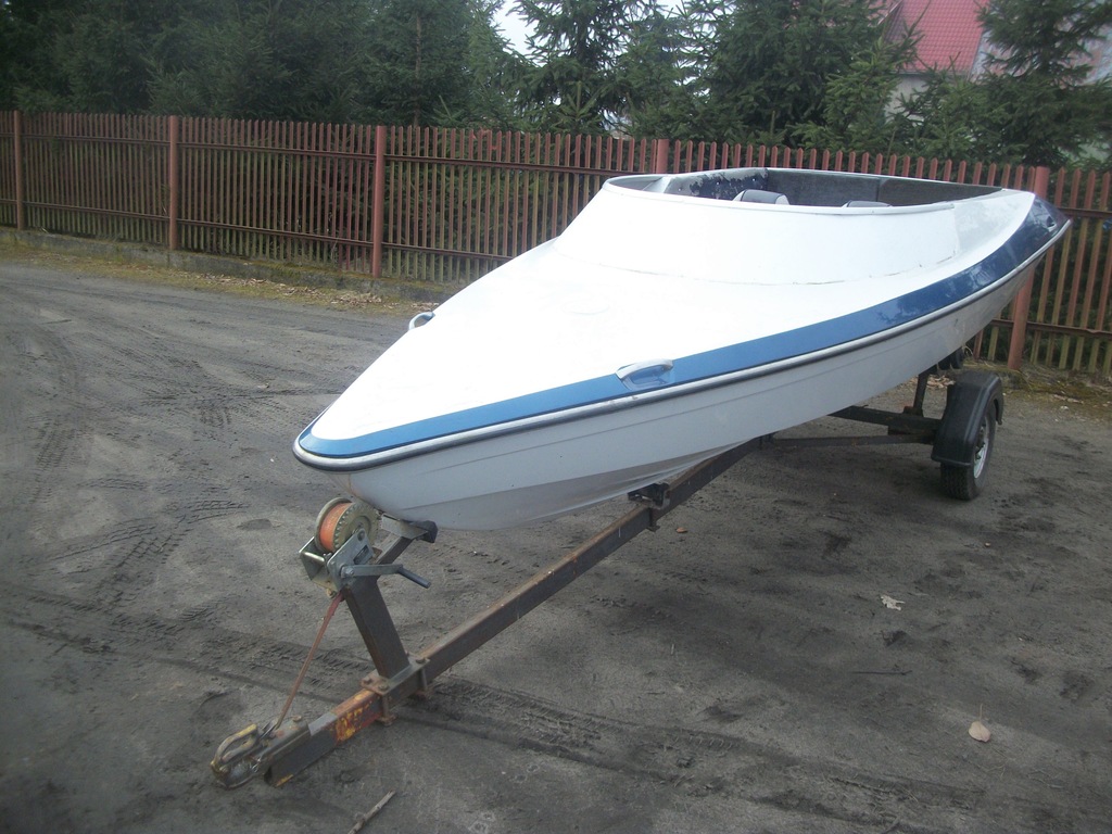 Motorówka wodna sportowa łódź motorowa łódka