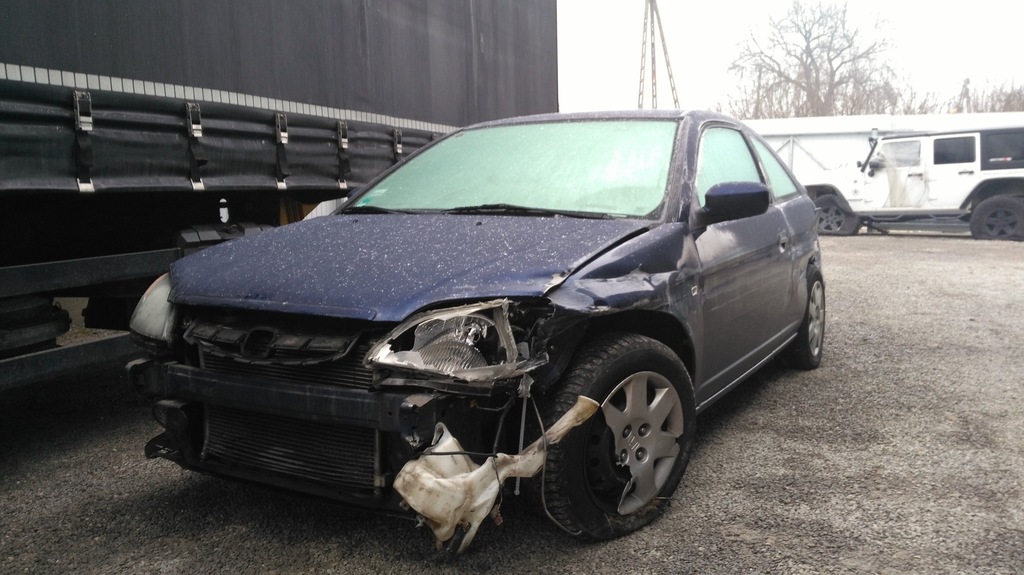  Honda Civic 2002 Coupe EM2 - uszkodzony 