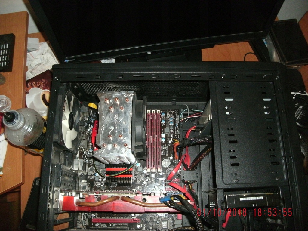 FOXCONN FLAMING BLADE GTI + CORE I7 920 2.66GHz