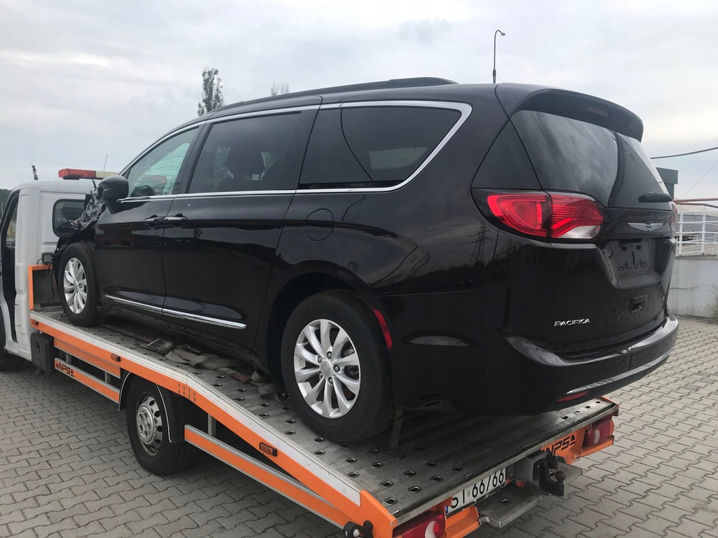 Chrysler Pacifica Touring L 3.6 V6 AT9 benzyna