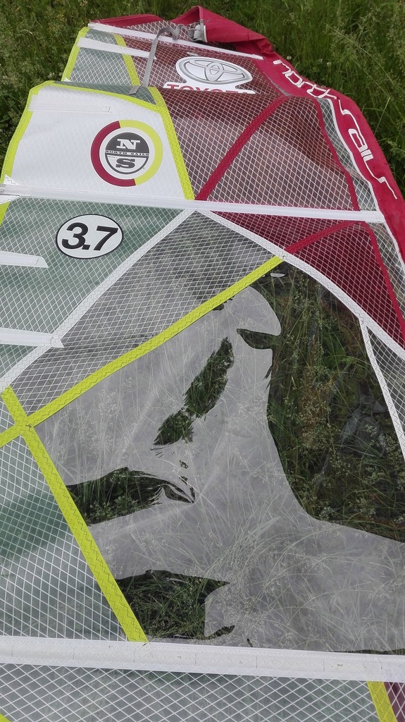 FS.ŻAGIEL NORTH SAILS HERO 3,7 m2+maszt MAUI+bom