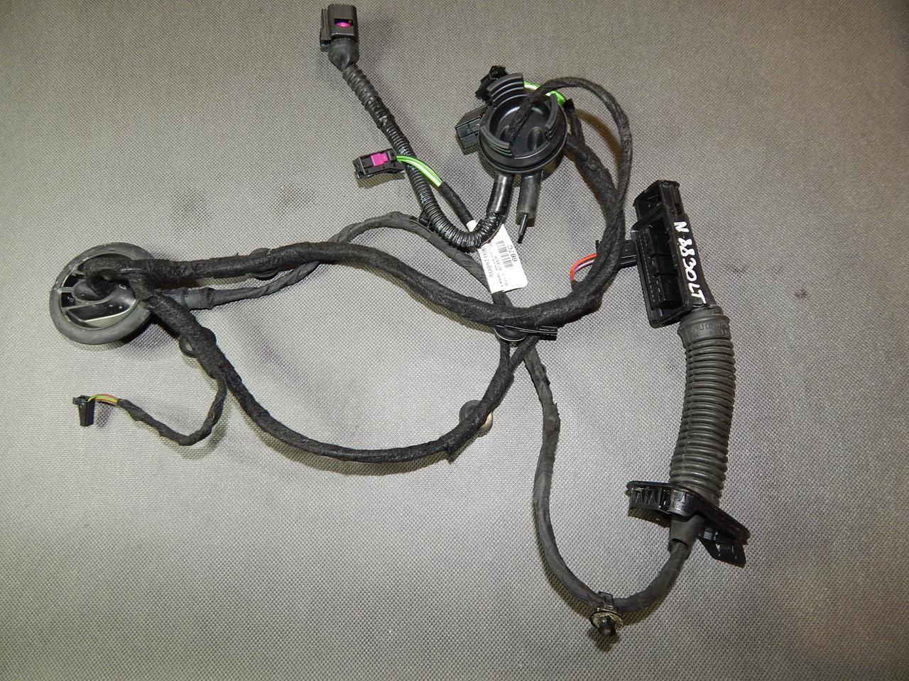 AUDI Q3 8U bundle door left rear part 8U0971687C