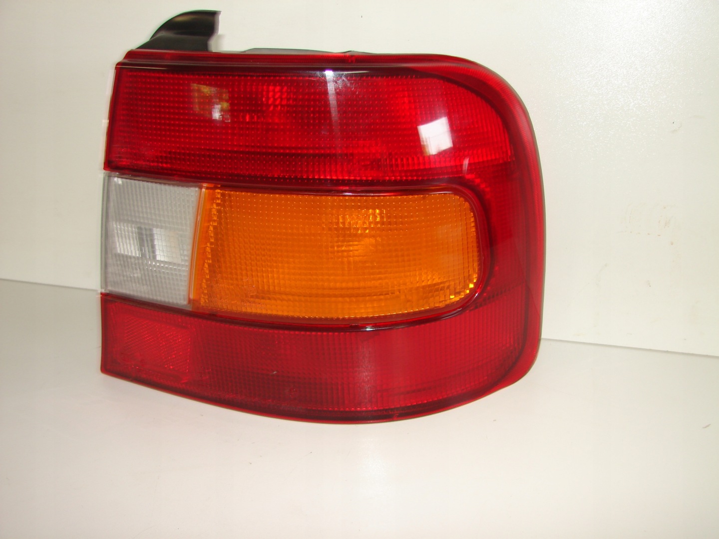 light rear rear part right HYUNDAI LANTRA 91-95