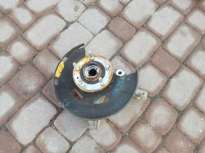 otoč čepu levý předek Astra J IV 13583478