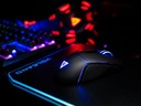 DRÔTOVÁ HERNÁ MYŠ S RGB PODSVIETENÍM MODECOM VOLCANO GMX4 PLUS Hmotnosť výrobku 150 g