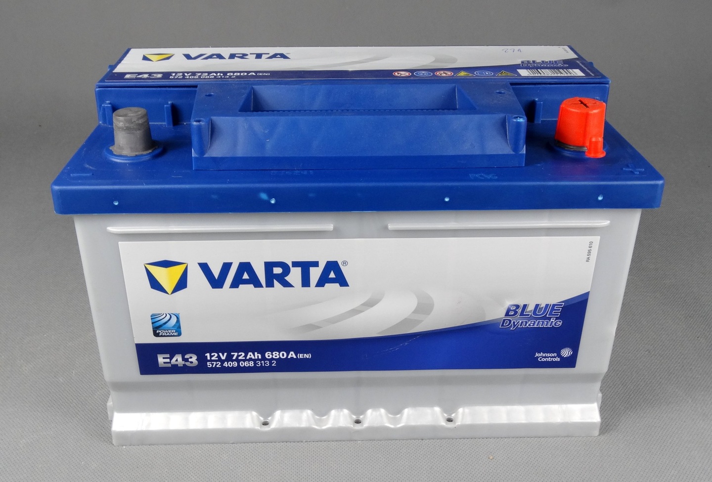 Blue dynamic e43. Varta e43 Blue Dynamic. 572 409 068 E43. Varta e14.