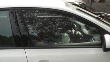 фото thumb №1, Peugeot 308 t9 скло двері правий перед