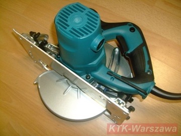 Дисковая пила MAKITA HS7611 1600Вт + рейка 1,5м