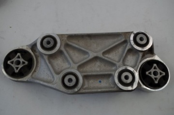 Tesla s рестайлинг  2017 4x4 кронштейн двигателя перед Цена, фото thumb