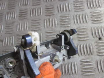 фото thumb №4, Ручка лівий перед mazda premacy 01-05r 22a