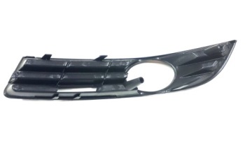 фото thumb №4, Решётка радиатора решётка заглушка бампера passat 3c0853666a