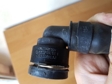 Водопроводная труба Vw Golf VIIi 3B0122291B