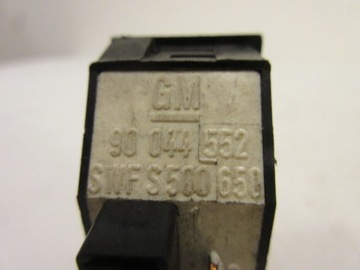 фото thumb №6, Вимикач скла opel rekord e commodore 90044552