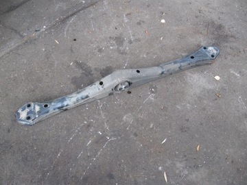 фото thumb №1, Траверса поддержка коробки коробки передач vw touareg 7l 04-10