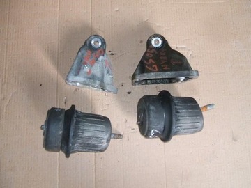 фото thumb №1, Lexus gs gs350 gs450h 05- кронштейн подушка двигуна