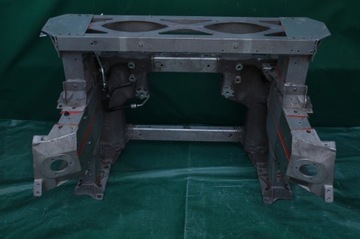 фото thumb №1, Рами чверть заклепки aston martin rapide 2010-2020r