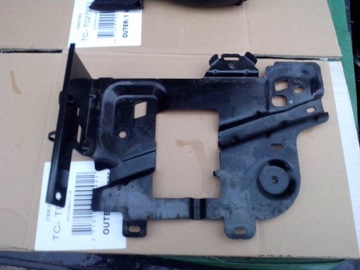 фото thumb №1, Основа кронштейн акумулятор citroen c3 iii 17-