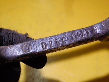 фото thumb №6, Скоба супорт гальмівний правий задня a8 d3 03r