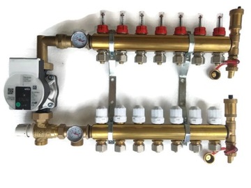 Коллектор 10 с насосной группой WILO для напольного отопления