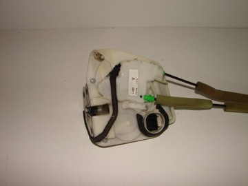 фото thumb №1, Замок двері правий задній задня mazda 3 09-13