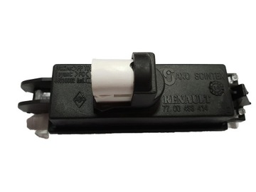 фото thumb №3, Лампа номерного знака регистрационный renault оригинальный номер 7700433414