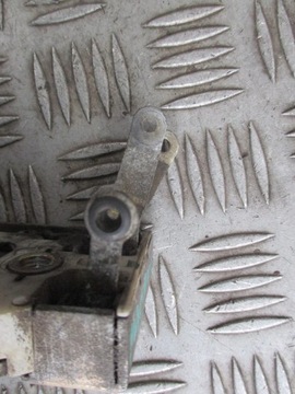 фото thumb №5, Замок дверь правый перед renault magnum 01-04r