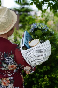 Оригинальная корзина для цветов - WHITE WALL FLOWER STAND