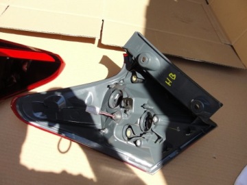 Фара правый  задний  toyota auris 2 2 fl рестайлинг  led hb Цена, фото thumb