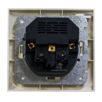 Sentia Одиночная розетка 16А USB 2x2,1А 5VD рамка