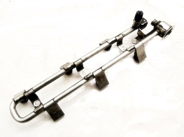 Планка впрыскивающий 2.5 v6 omega vectra calibra фото №1