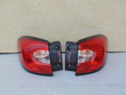 фонарь левый renault CAPTUR 2013 год.