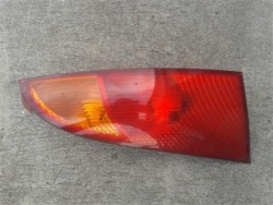 фонарь правый FORD Focus 1 MK1 HB 5D