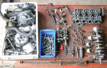 Yamaha yzf 600 r6 03-05 spare parts motor, фото
