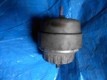 Кронштейн подушка двигателя audi a6 c6 4f0199382c, фото