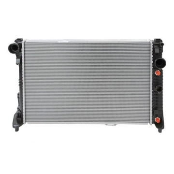 Radiator mercedes w204 w212 a204 a212 2045004103 2045000603, фото