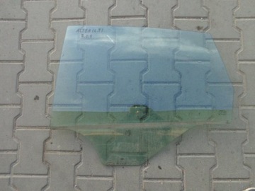 Seat altea toledo 3 2005 left rear window ass, фото