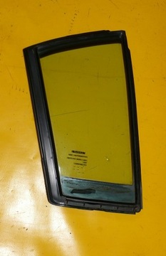 Glass door vent right rear door nissan sentra b16, фото