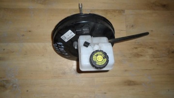 Vacuum brake booster brake cylinder to renault twingo 3 2016, фото