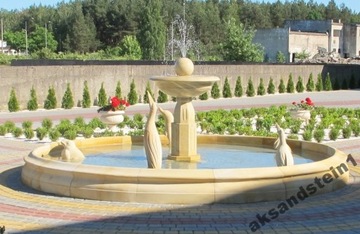 Stylish fountain sandstone stone - action!, фото