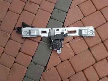 Window lift right rear opel zafira c 13260142, фото