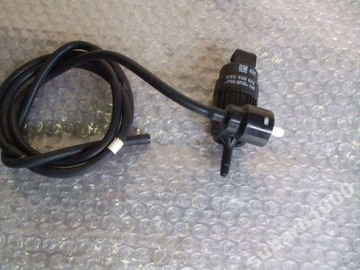 Suzuki wagon r+ 2006 washer pump original, фото