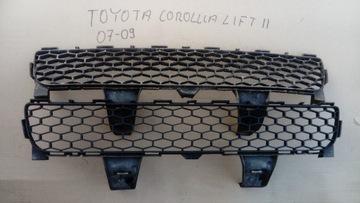 Toyota corolla verso 2 решетка бампера нижняя рестайлинг, фото
